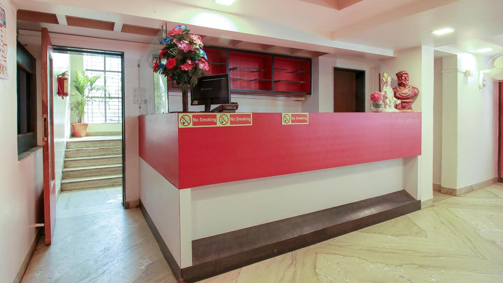 Jogeshwari Hotel O Kandil מראה חיצוני תמונה